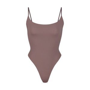 Skims Fits Everybody Bodysuit Umber Size XS Cami